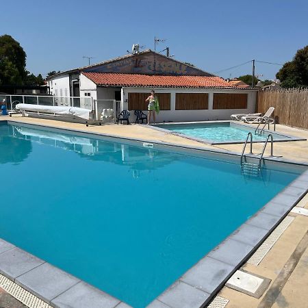 Mobil Home A Meschers Au Camping L'Escale Proche De Royan 외부 사진